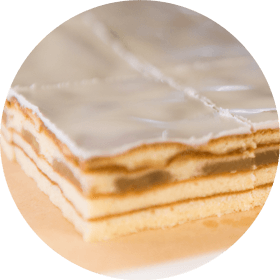 りんご小径の外観はとても珍しい形です。